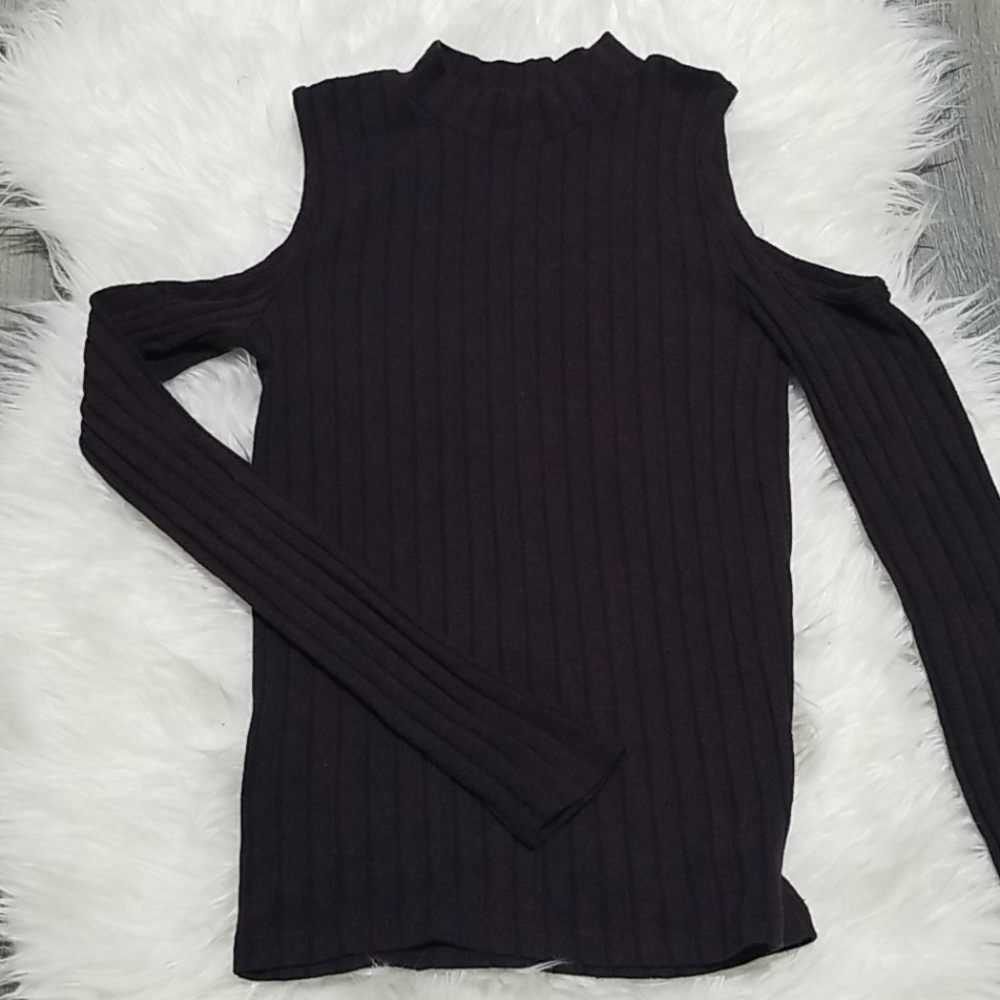 American eagle cutout long sleeve